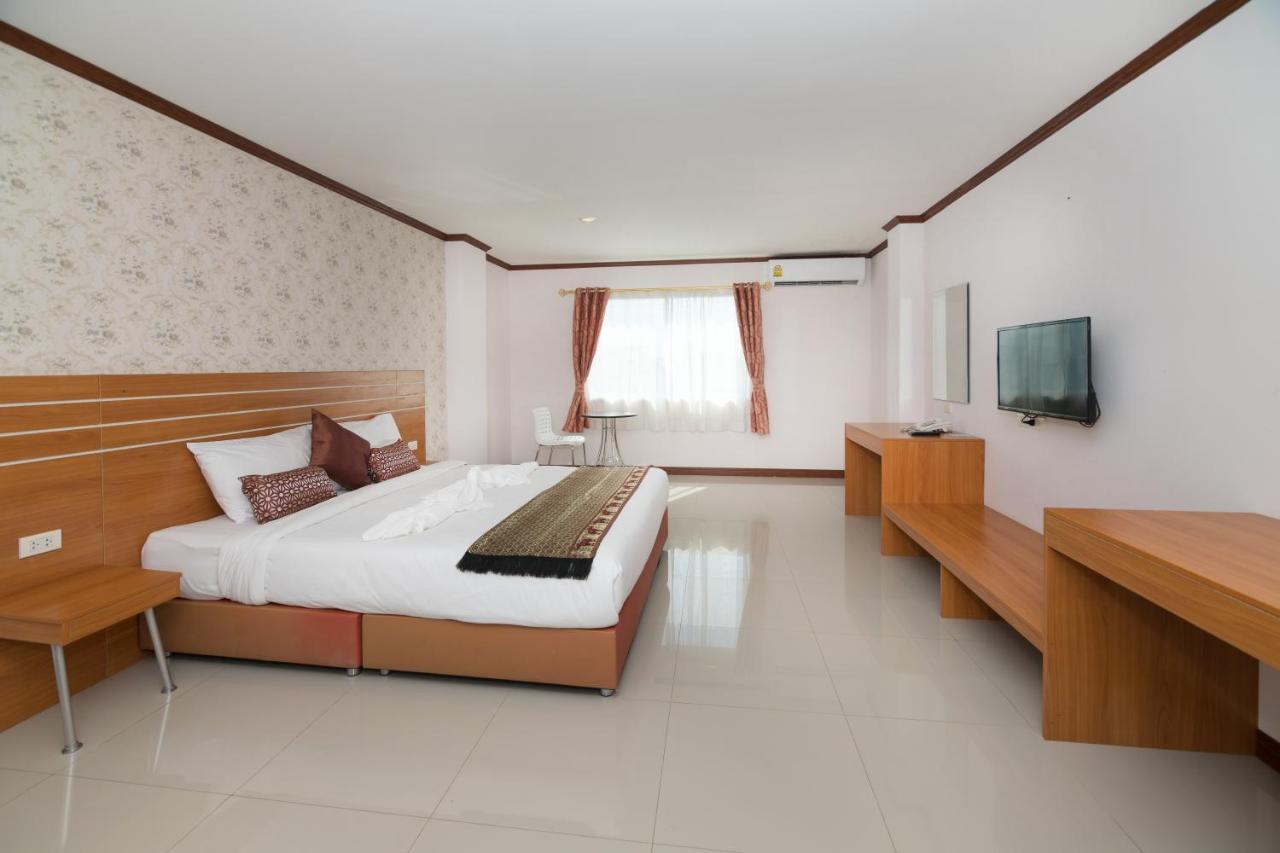 Regenta Central Residency Pattaya Exterior foto